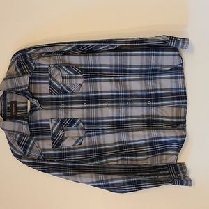 Long Sleeves plaid shirt size medium